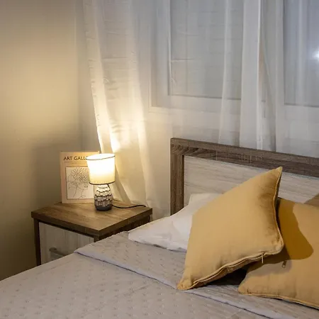 Beachfront Makenzy Apartamento
