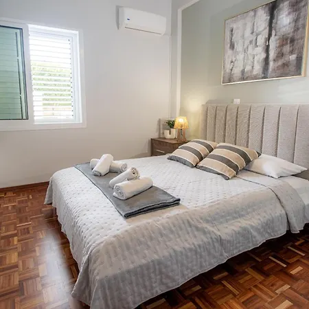 Apartamento Beachfront Makenzy Larnaca